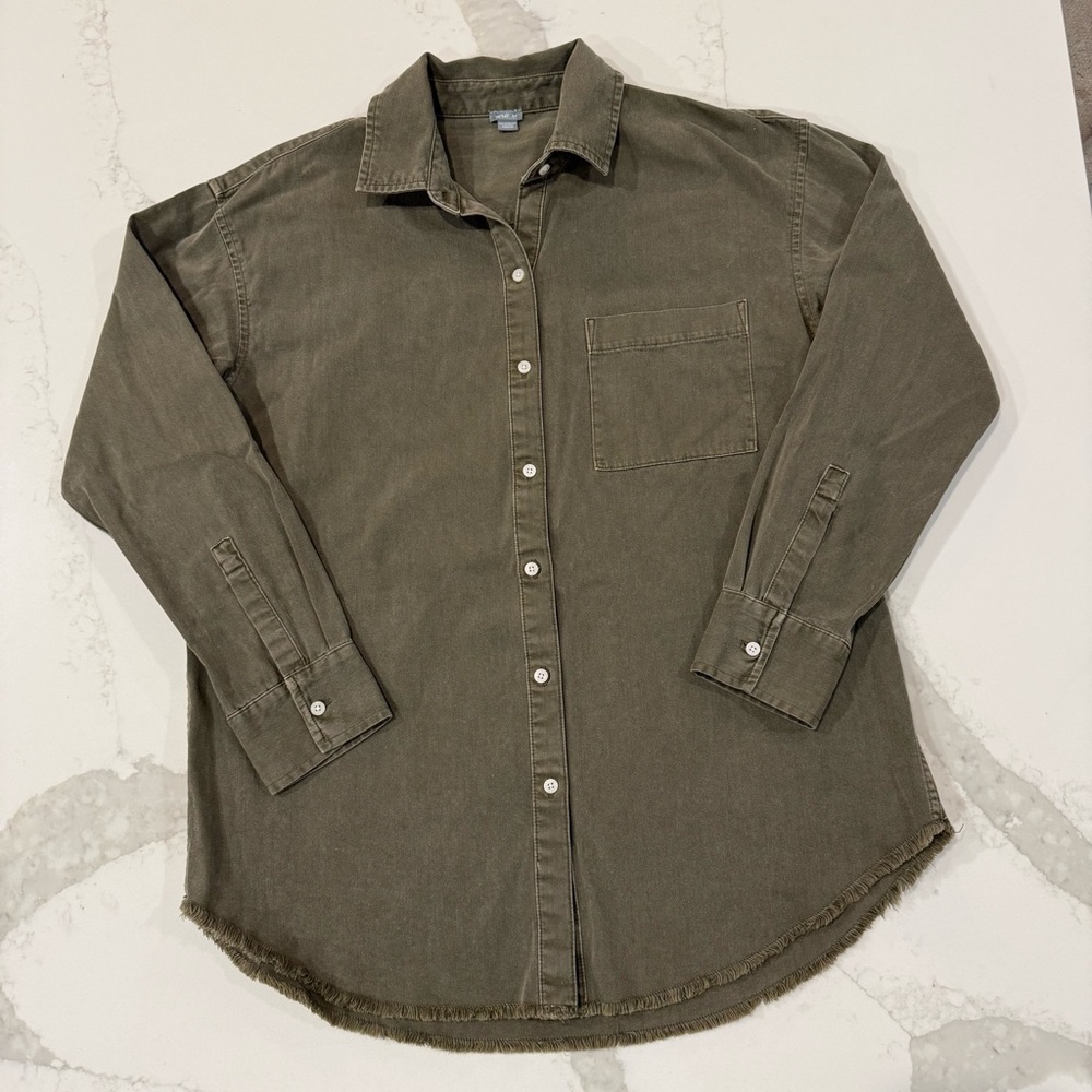 Aerie Oversized Button Down Boyfriend Shirt Women’s Small Army Green 100% Cotton - Picture 2 of 7